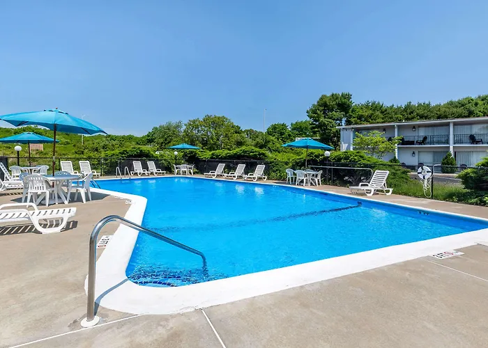 Top Hotels Near Mystic, Connecticut's Coastal Gem