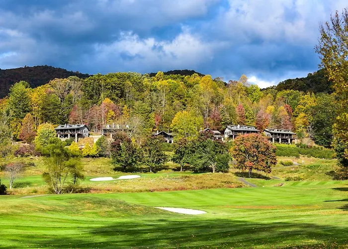 Top Hotels Near Canton, Michigan