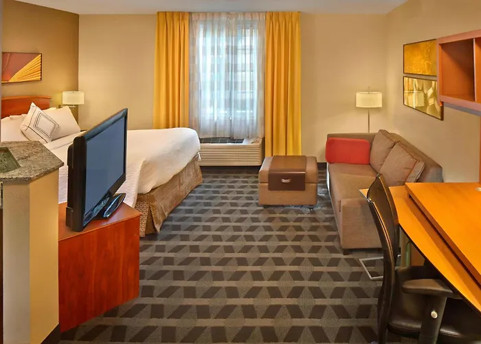 Best Hotels in Weston FL