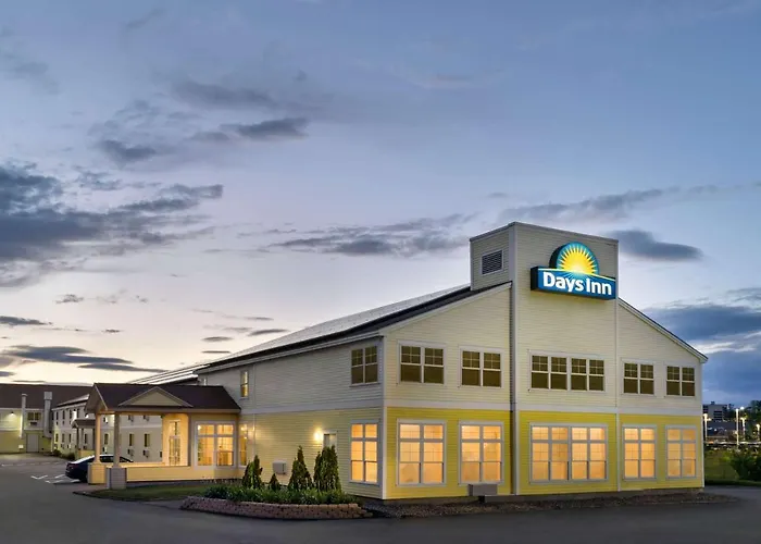 Top Hotels in South Portland Maine