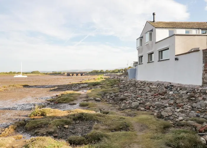 Top Hotels near Ravenglass and Eskdale Railway