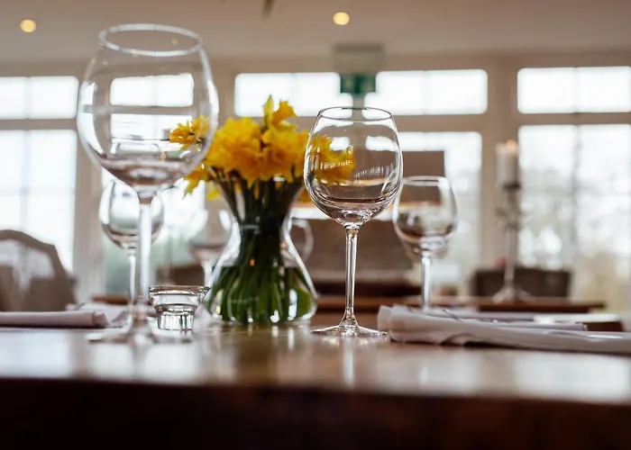 Best 4 Star Hotels for Luxurious Stay in Tenby