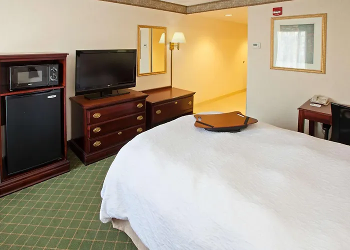 Finest Hotels near Marietta Ohio
