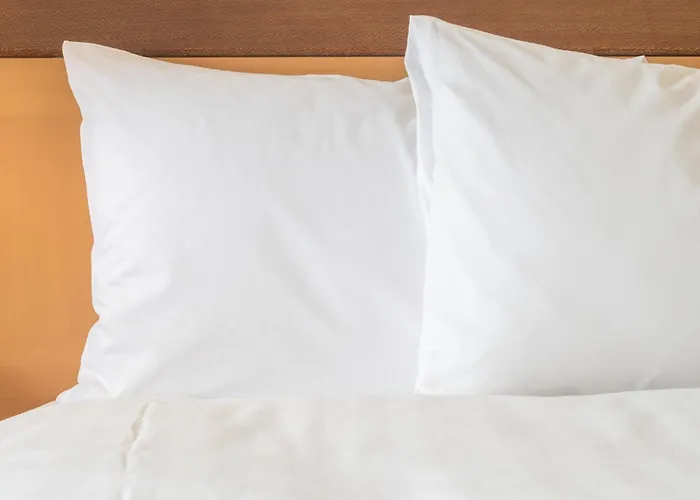 Top Hotels in Aurora, Oregon