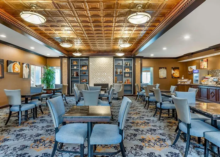 Top Hotels in Southgate for Memorable Stays