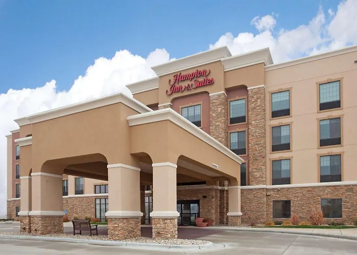 Best Hotels Near Watertown MA for Visitors