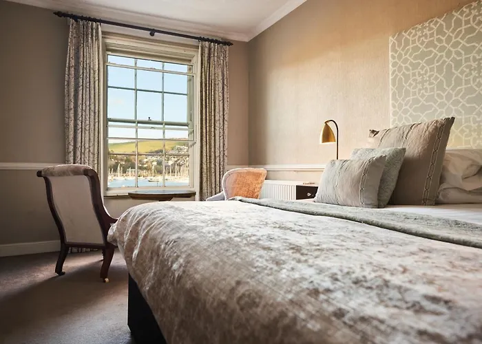 Finest Brixham Hotels with Harbour Vistas