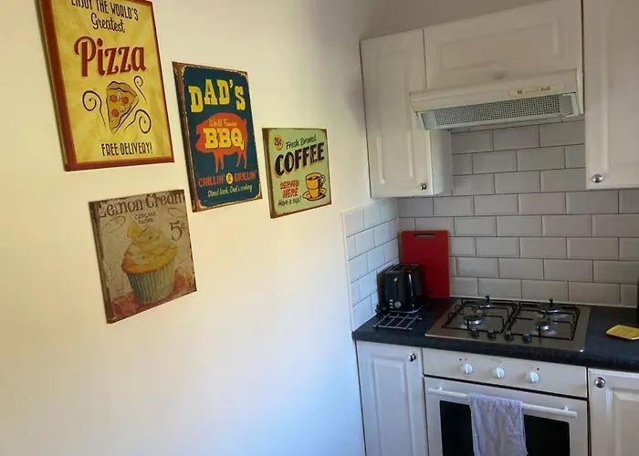 Top Hotels in Widnes Town Centre