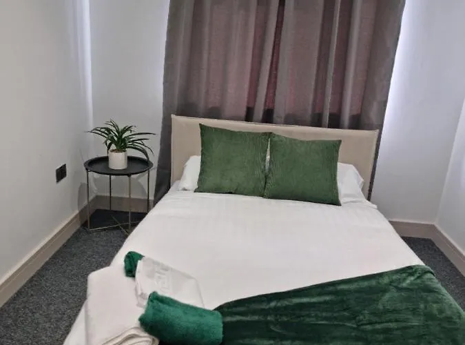 Top Hotels in Rayleigh, Essex