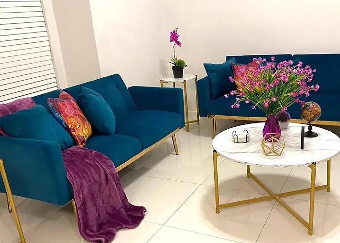 Best Hotels in Mission Valley, United States