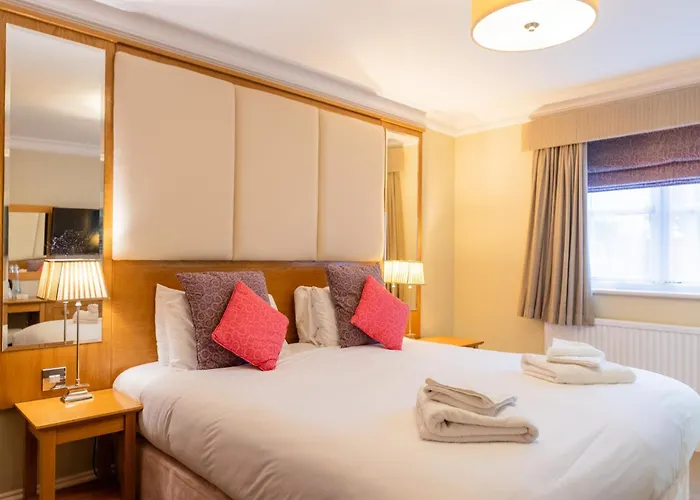 Top Cheap Hotels in Banbury UK
