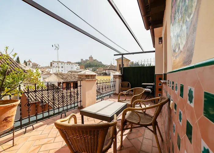 Los mejores hoteles en el Paseo de los Tristes, Granada