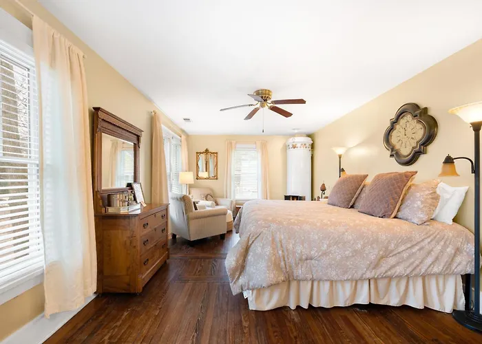 Top Hotels in New Buffalo