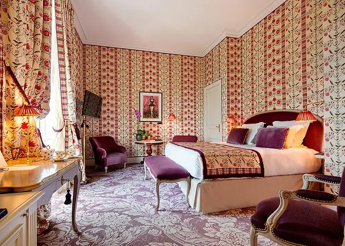 Top Bordeaux Country Hotels for Vineyard Vacations