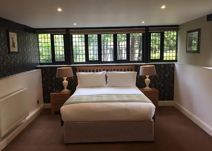 Best Edenbridge Hotels & Guest House Accommodations