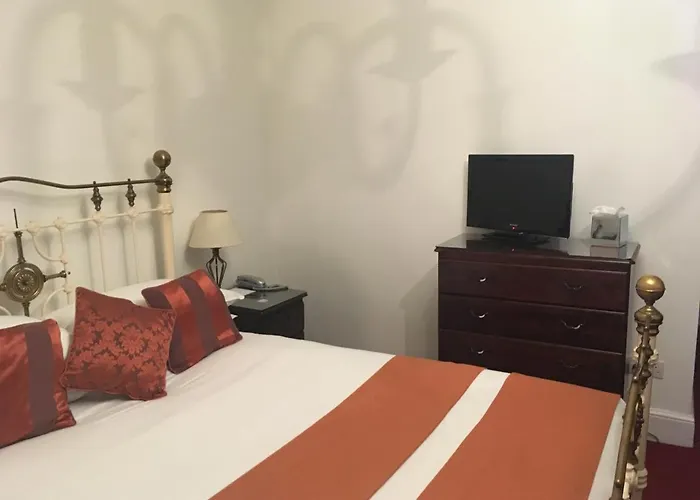 Luxury Hotels in Canterbury, UK - Experience Unparalleled Comfort and Elegance