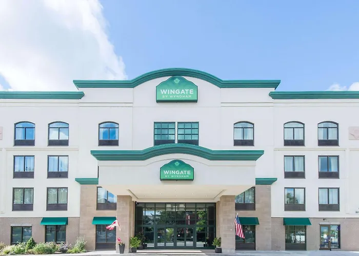 Top Niagara Falls USA Hotels