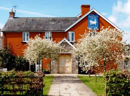 10 of the best pubs in Wales with outdoor space