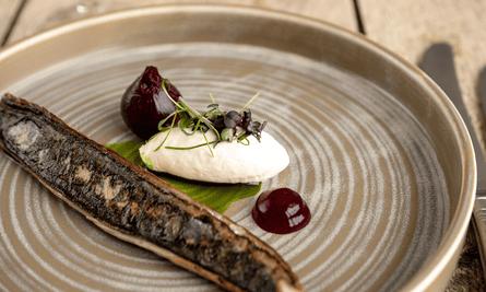 The Black Lion, Long Melford and Hotels in Suffolk – hotels reviews | Suffolk holidays